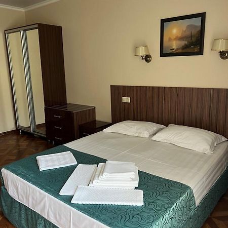 Guest House Ritsa Γκάγκρα Εξωτερικό φωτογραφία