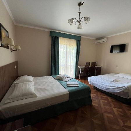 Guest House Ritsa Γκάγκρα Εξωτερικό φωτογραφία